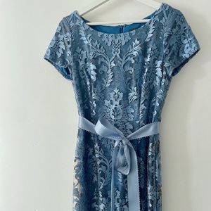 Adrianna Pappel Long Blue Embroidered Lace Gown Dress-Size 6
